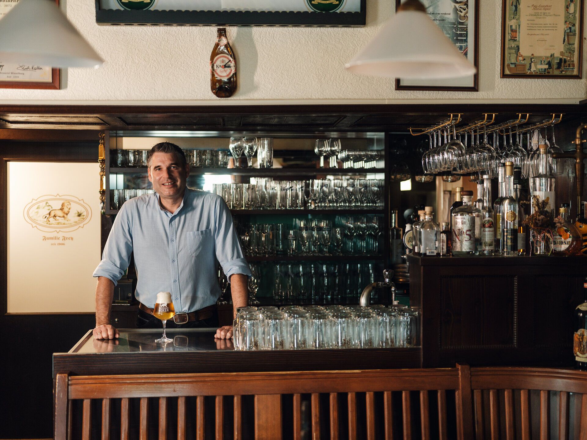 Andreas Frey in seinem Wirtshaus Zum Goldenen Löwen in Maria Taferl im Nibelungengau