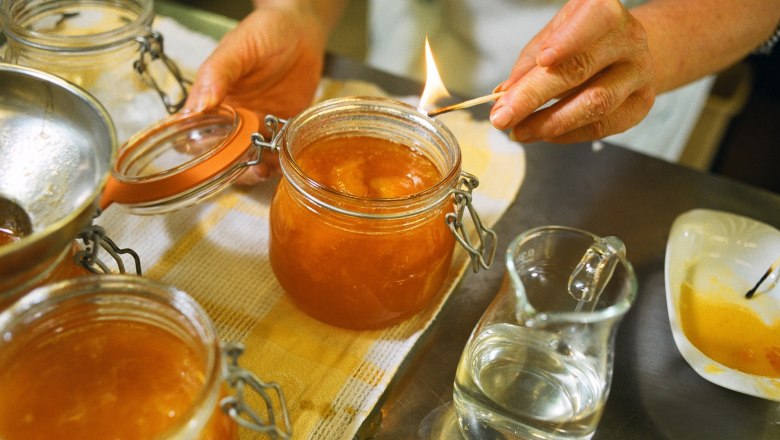 Marillenr&ouml;ster, &copy; Rita Newman