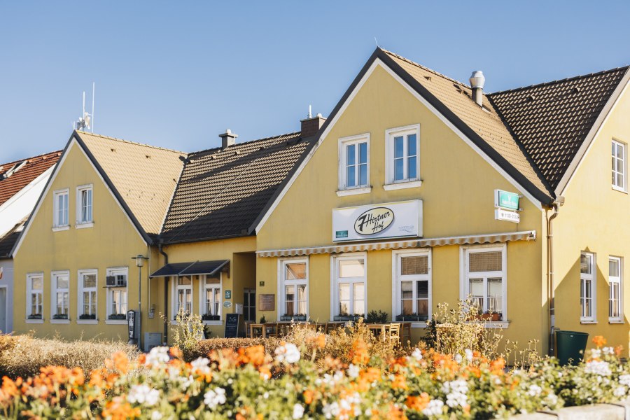 Wirtshaus mit großem Gastgarten und Tanzabenden, © Niederösterreich Werbung/David Schreiber