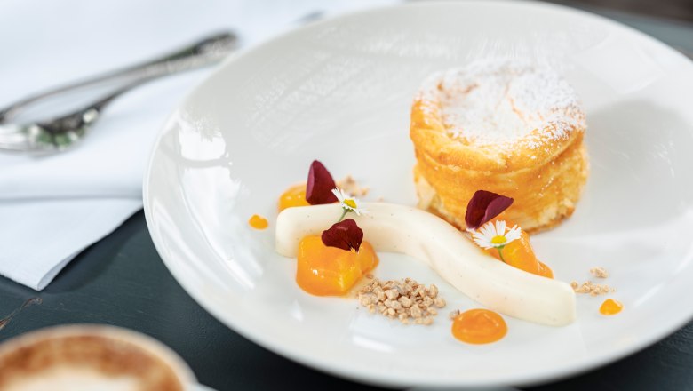 Topfenstrudel-Soufflé, © Niederösterreich Werbung/Michael Reidinger