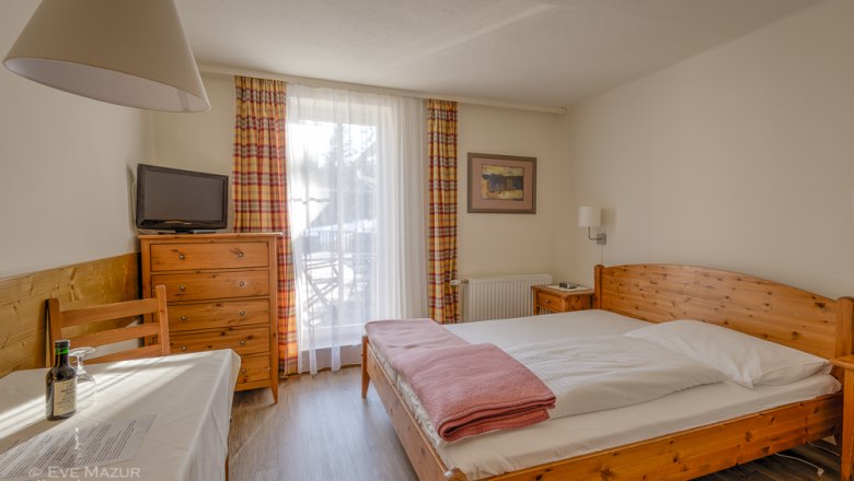 Zimmer im Wanderhotel Alpengasthof Enzian, © Alpengasthof Enzian / Eve Mazur